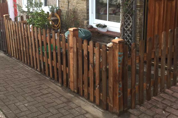 Previous TR Gardening project Example of previous TR Gardening work