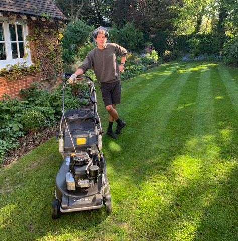 Tony, gardener in Melton Mowbray
